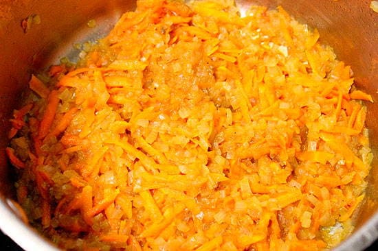 Тушеный картофель с мясом в кастрюле - 5 вкусных рецептов с пошаговыми фото