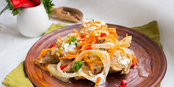 Мясо кролика с овощами