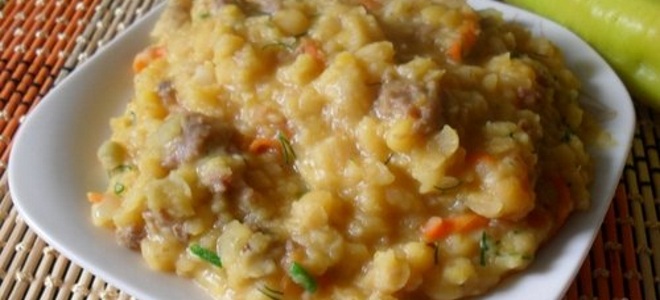 горох с тушеным мясом в мультиварке