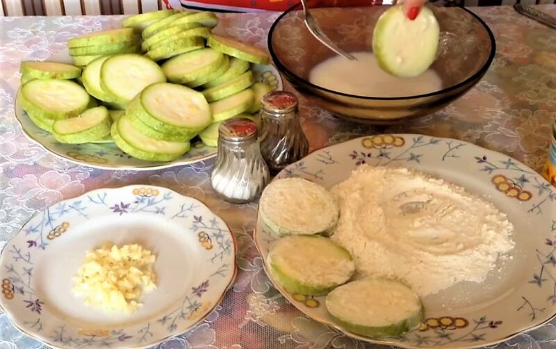 жареные кабачки на сковороде
