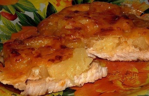 Французское мясо с ананасом запеченное фото