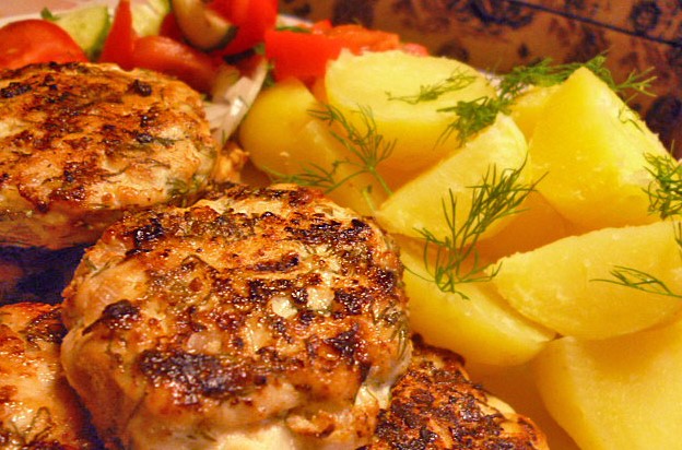 Котлеты из рубленой куриной грудки, филе - 10 вкусных вкусных рецептов