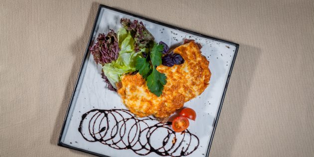 как приготовить французское мясо с луком и сыром