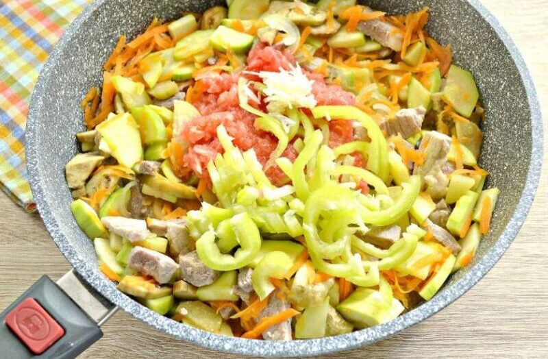 Свинина на сковороде: 9 простых и вкусных рецептов шаг 44