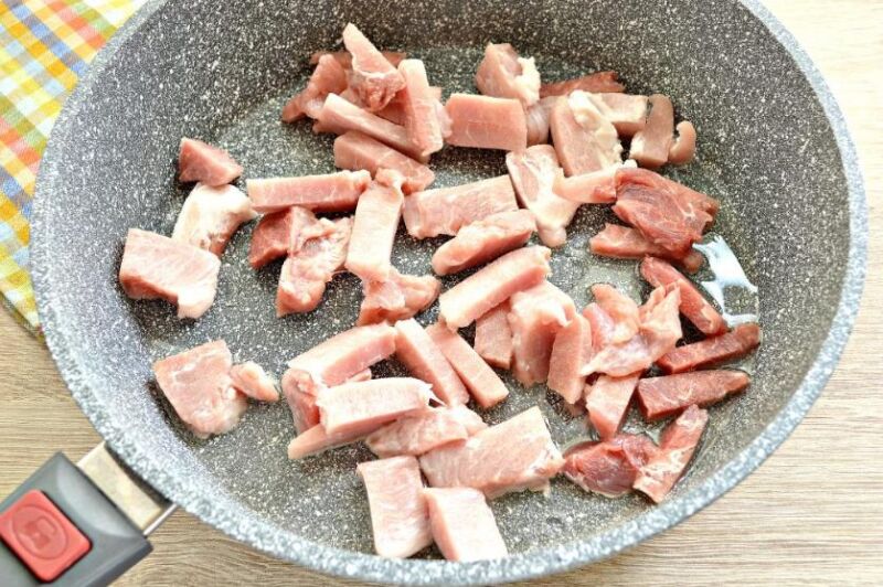 Свинина на сковороде: 9 простых и вкусных рецептов шаг 41