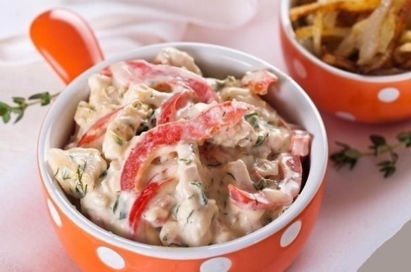 Индейка в сливочном соусе с грибами, сыром, перцем, пастой. Рецепты