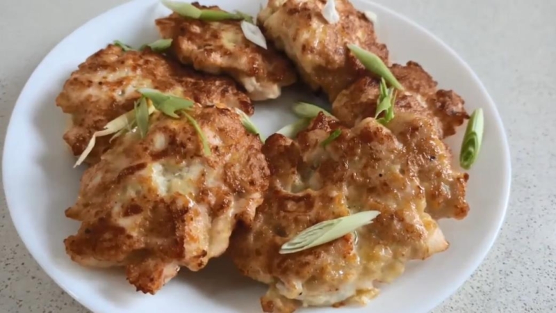 Котлеты из куриной грудки по-албански без крахмала