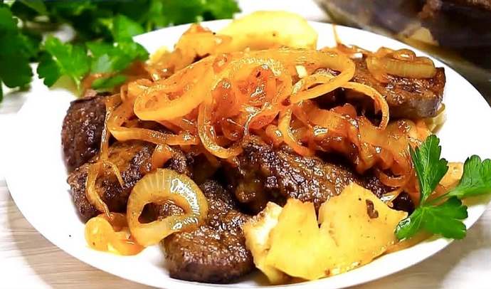 Куриная печень на сковороде